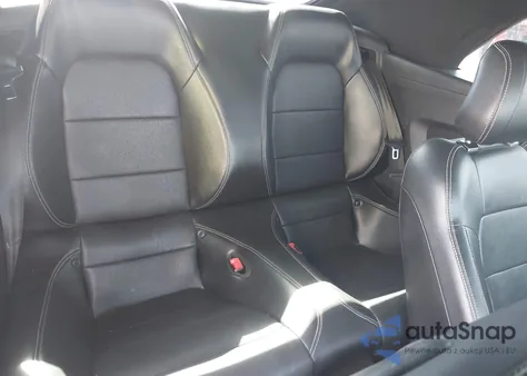 2018 Ford Mustang Ecoboost Premium z USA, uszkodzony, nr VIN 1FATP8UH6J5110357